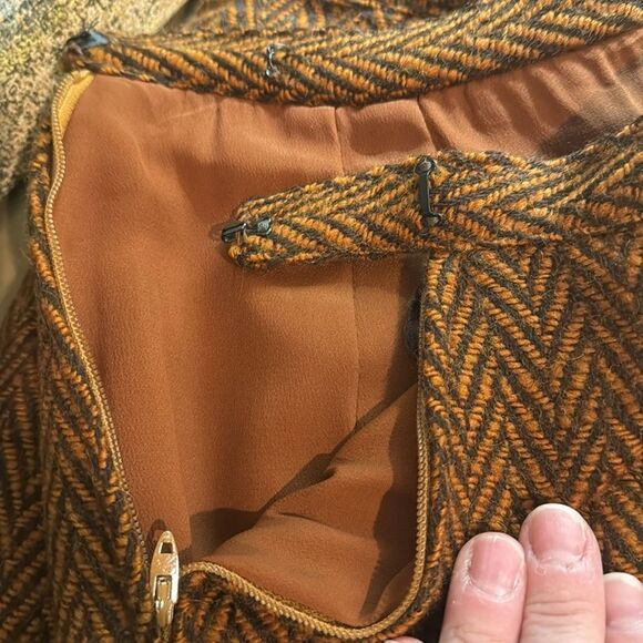 VINTAGE Marshall Fields & Company The Suit Shop Womens Suit Skirt and blazer - Picture 15 of 16